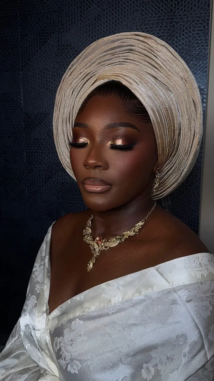 Bride wearing a gele headwrap